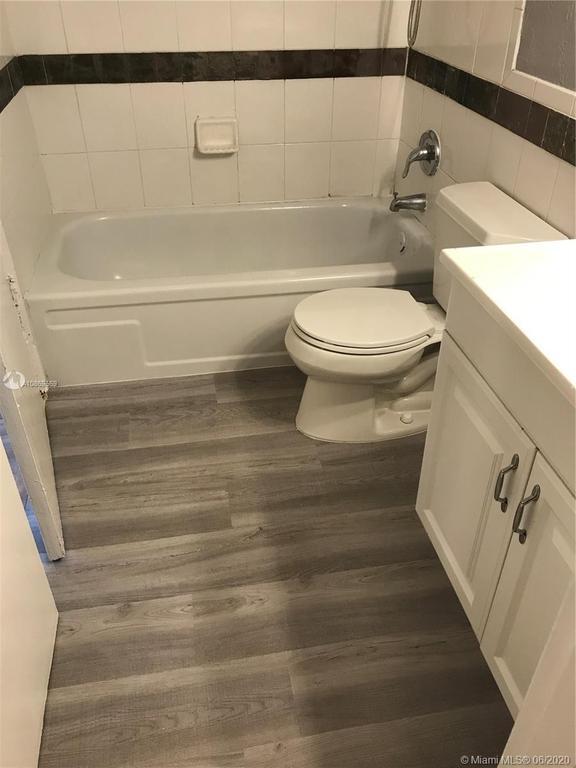 Building Photo - 2775 Taft St