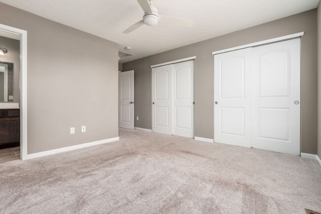 Building Photo - 280 Autumn Ridge Cir