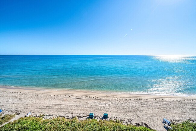 Building Photo - 3009 S Ocean Blvd