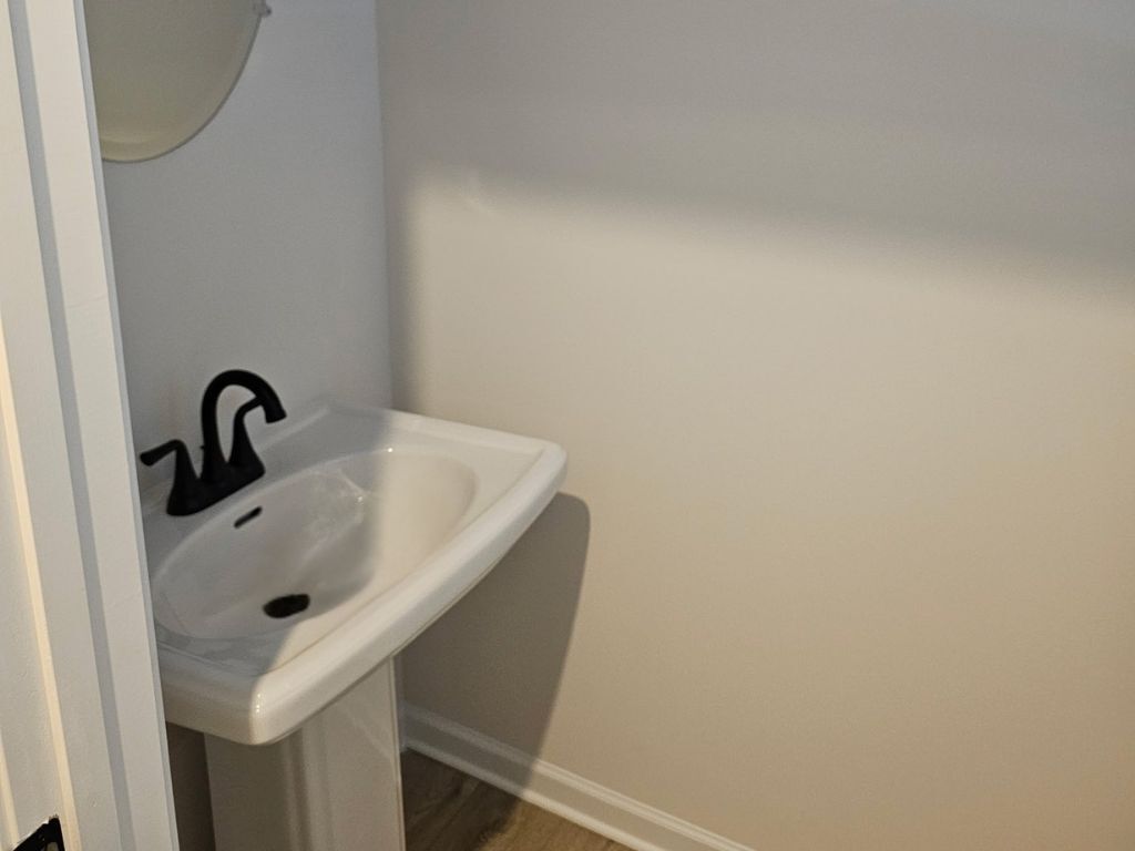 Building Photo - 700 Shetland Trl