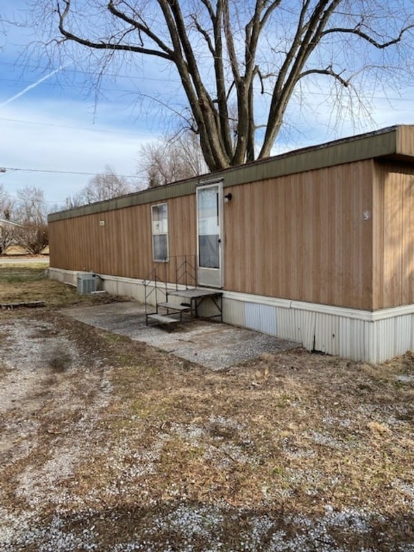 Building Photo - 2805 S Belt W