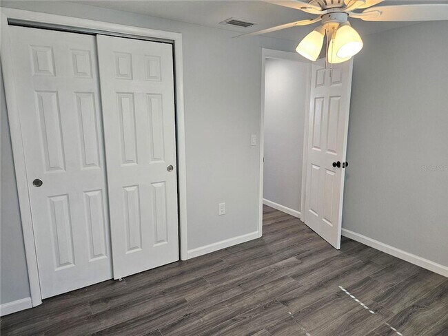 Building Photo - 8229 Cypress Rd