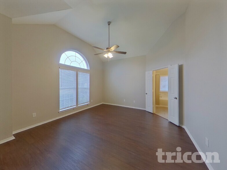 Building Photo - 6910 Montego Dr