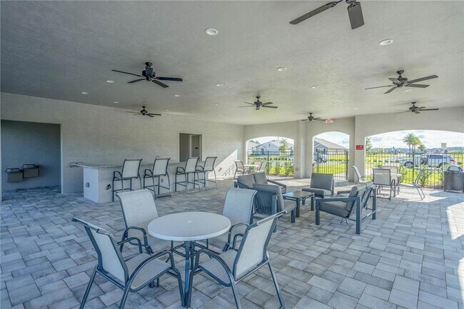 Building Photo - 8748 SW 49th Cir