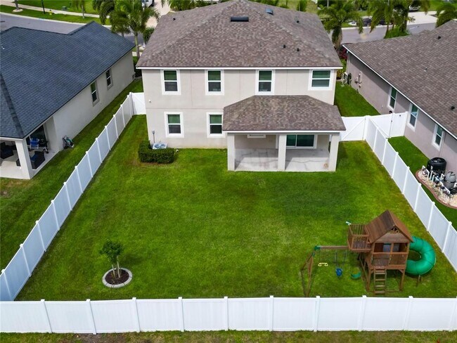 Building Photo - 13113 Rain Lily Dr
