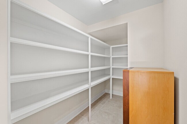 Building Photo - 4522 Scarlet Loop