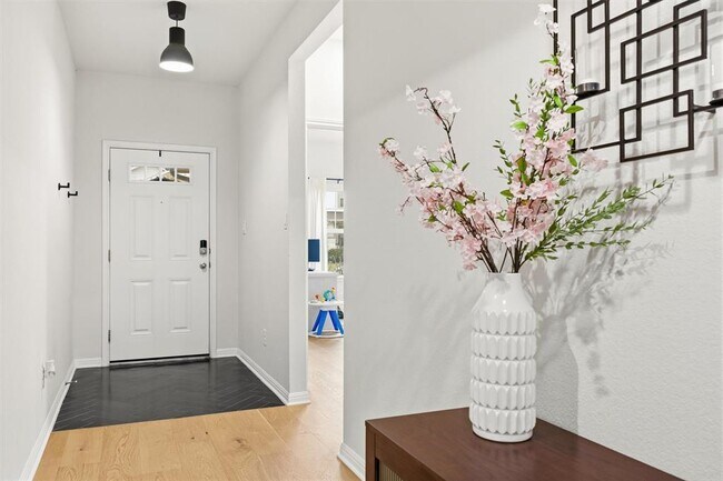 Building Photo - 6604 Coalinga Ln