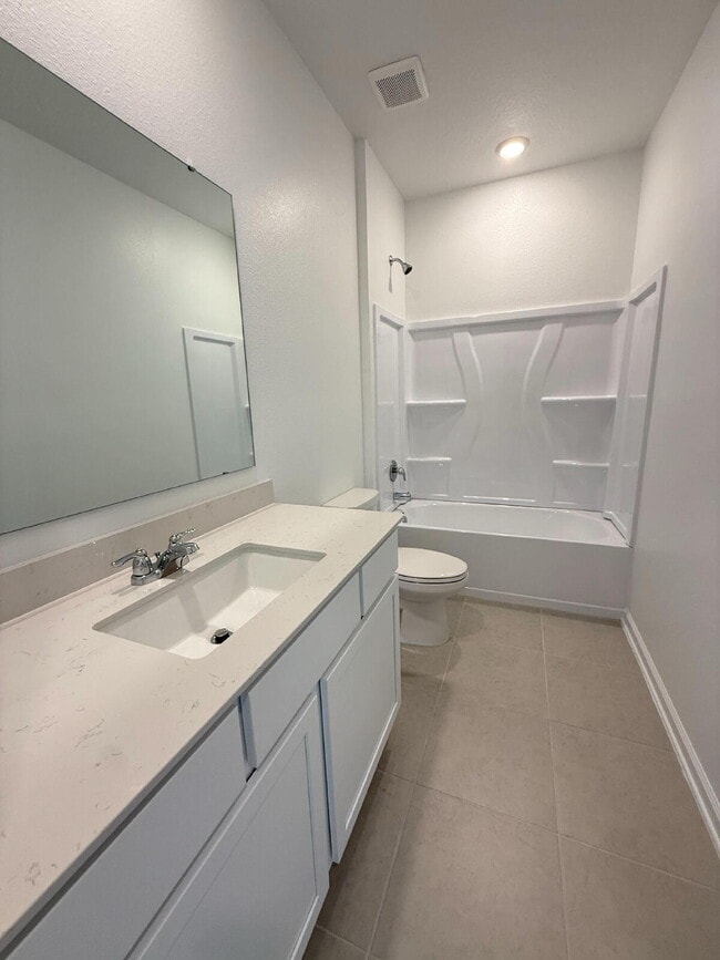 Building Photo - 2332 Rider Rain Ln