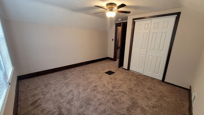 Building Photo - 812 Logan St