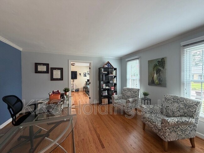 Building Photo - 1520 Woodside Ct