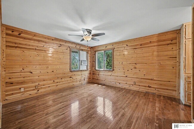 Building Photo - 16611 S 57th Ave