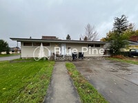 Building Photo - 755 9th St