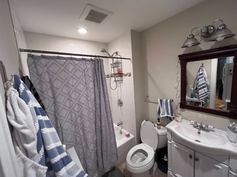 Building Photo - 30 Thorpe St