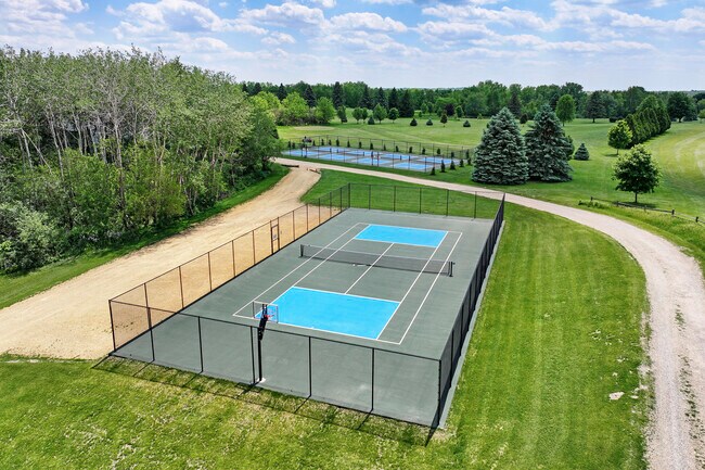 Building Photo - 856 Brickley Dr