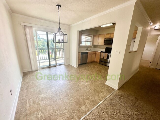 Building Photo - Wow! Spacious, Move-in Ready 2-bedroom 1-b...