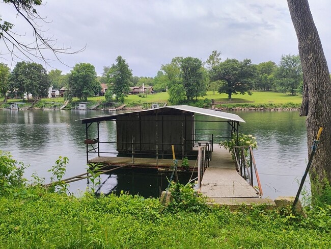 Building Photo - Lake House with Private Dock