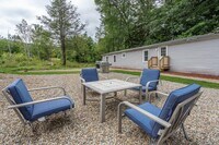 Building Photo - 89 Kelley Pond Rd