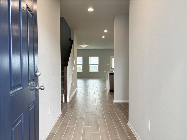 Building Photo - 11624 Comano Dr