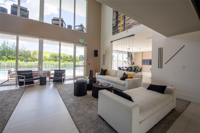 Building Photo - 6839 NW 103rd Ave