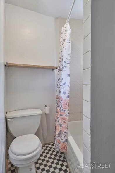 Building Photo - Incredible Studio in Prime Gowanus