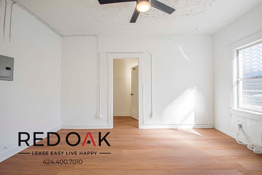 Building Photo - 719 Heliotrope Dr