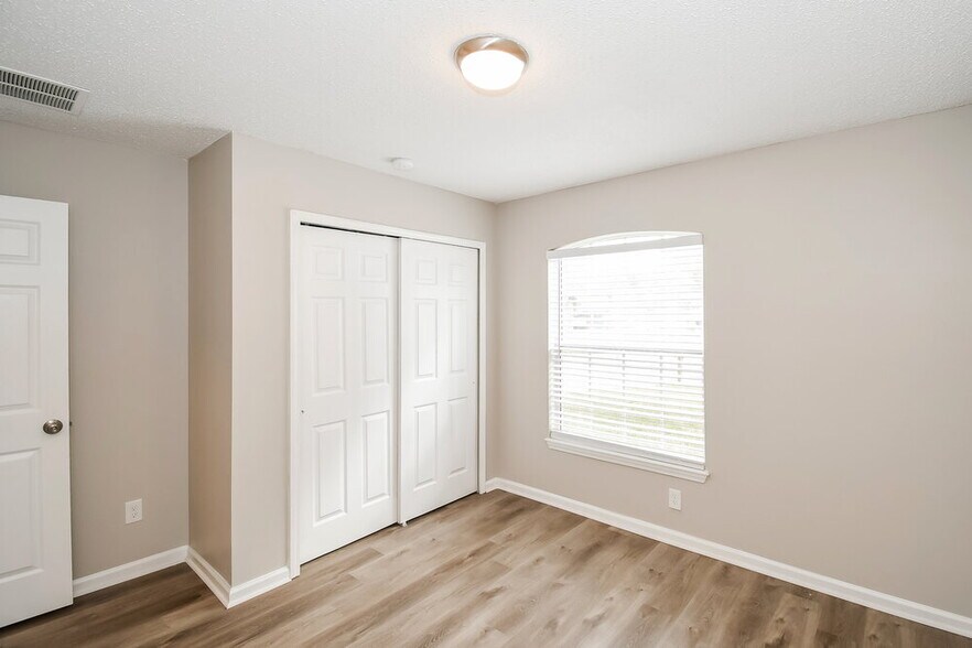 Building Photo - 12668 Black Angus Dr