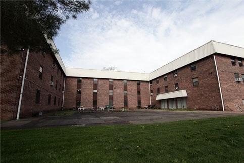 Primary Photo - King Terrace