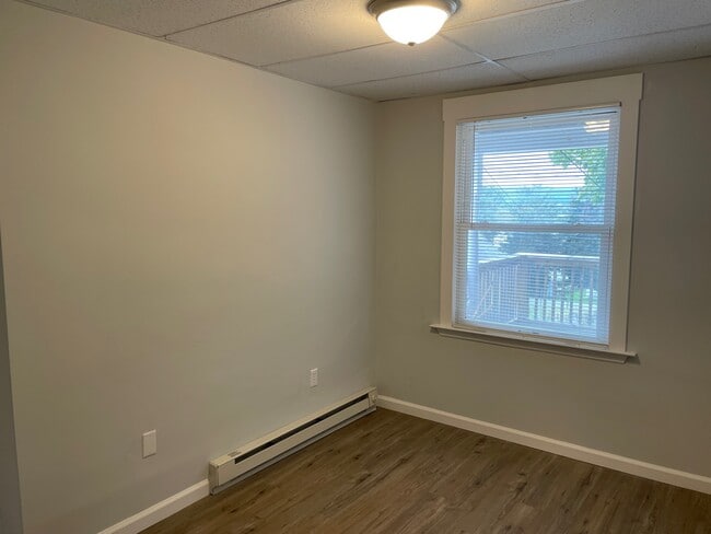 Building Photo - 18 Elizabeth St