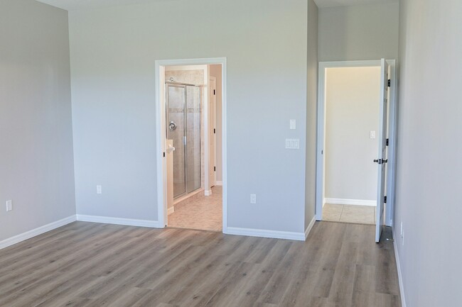 Building Photo - 15679 Lemon Fish Dr