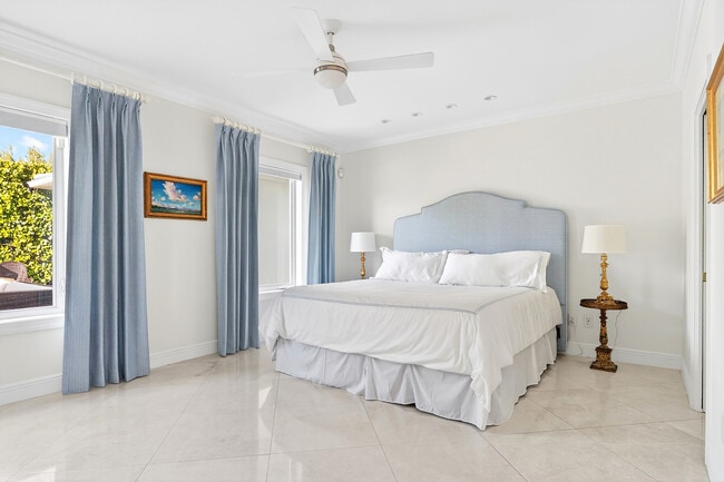 Building Photo - 107 E Inlet Dr