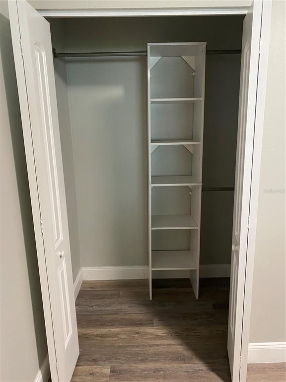 Building Photo - 7014 Glenview Dr