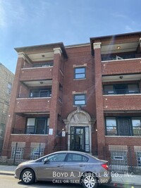 Building Photo - 113 E 57th St