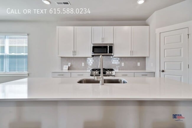 Building Photo - 156 Harvest Point Blvd