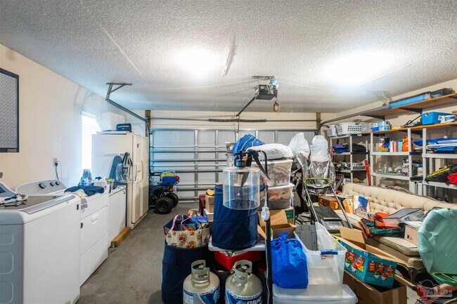 Building Photo - 3019 Keats Dr