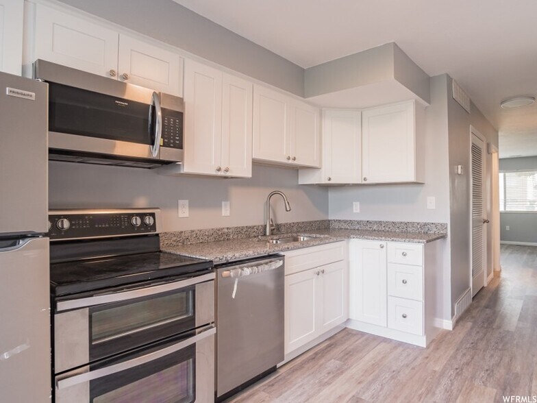 Building Photo - 125 S 1450 W