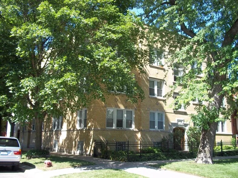 Primary Photo - Thorndale Paulina