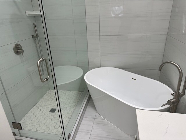 Building Photo - 11970 Montana Ave