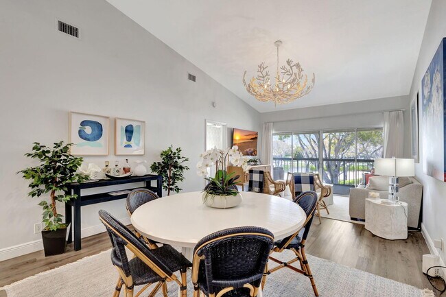 Building Photo - 229 Cypress Point Dr