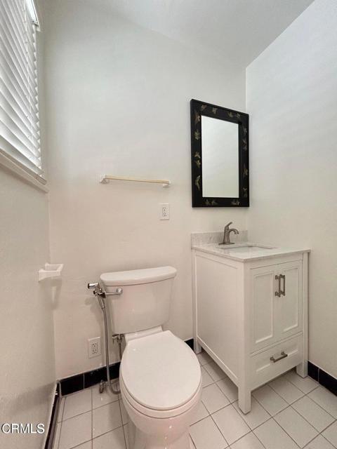 Building Photo - 4622 La Canada Blvd
