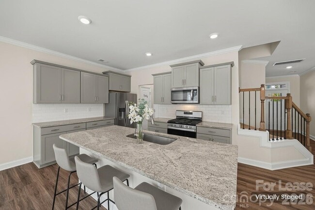 Building Photo - 1018 Chicory Trce