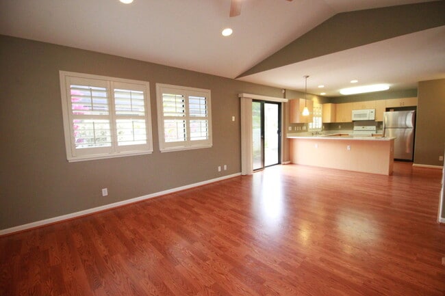 Building Photo - Mililani Mauka - 3 Bedroom, 2.5 Bath, 2 Pa...