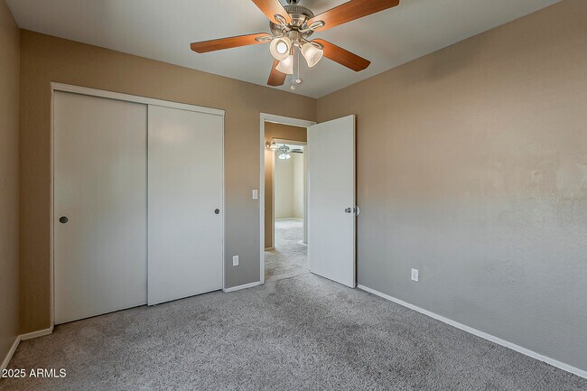 Building Photo - 5764 E Everhart Ln