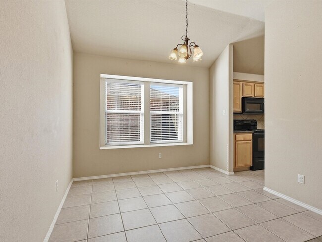 Building Photo - 6524 Sierra Madre Dr