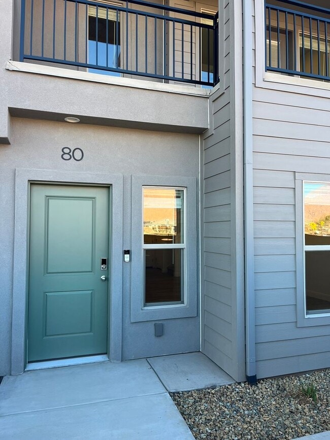 Building Photo - Azalea Beauty!