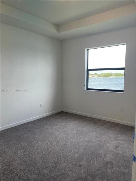 Building Photo - 20588 NE 5th Pl