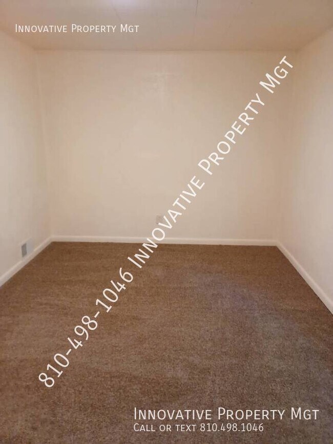 Building Photo - 1133 W Buder Ave
