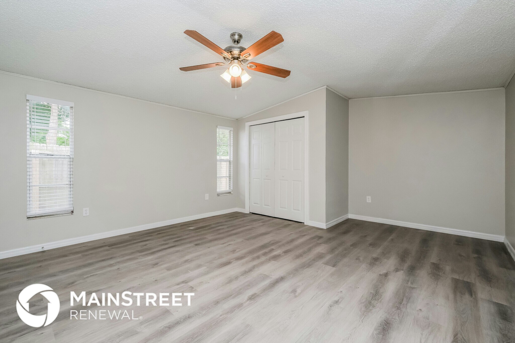 Building Photo - 9211 Chatam Ln