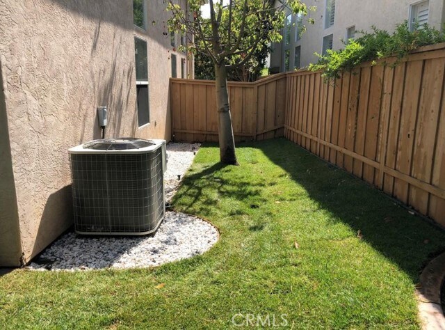 Building Photo - 12212 Meadow Grass Ct