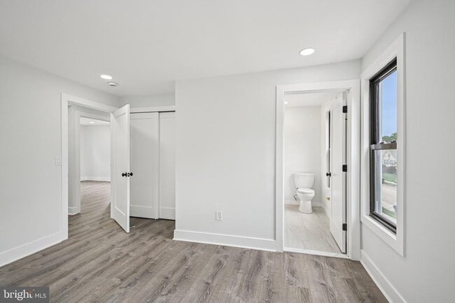 Building Photo - 3547 Finlaw Ave