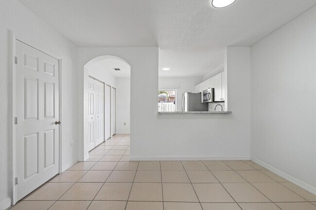 Building Photo - 13765 SW 171st Terrace